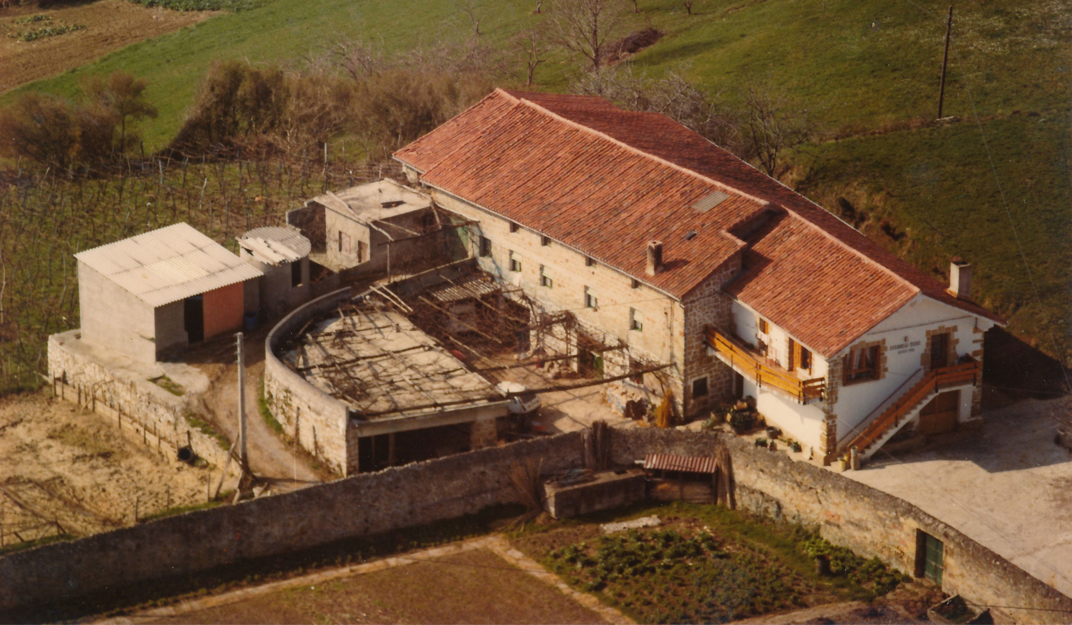 HeaderBodega